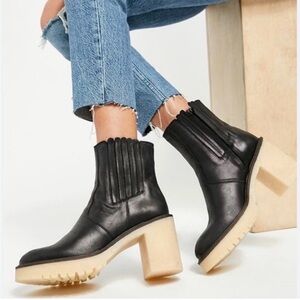 Free people, James Chelsea boots size 8.5